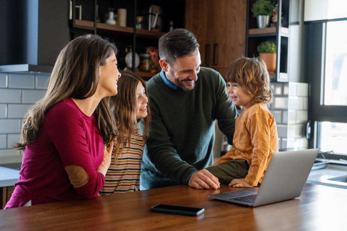 Familie mit Haftpflichtversicherung